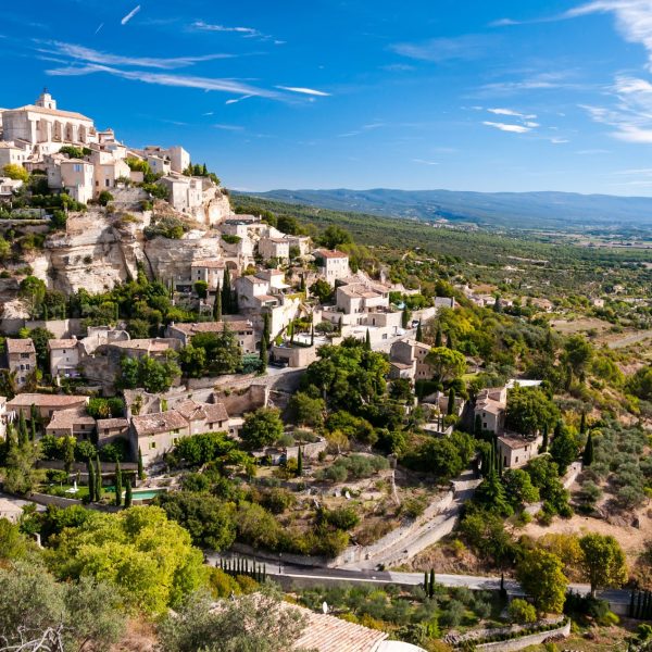 Explore Hilltop Villages of Provence